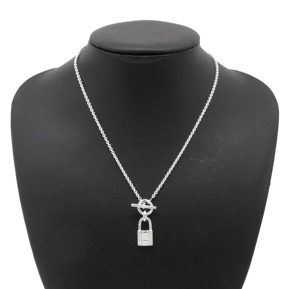 HERMES Amulette Cadena Necklace SV925