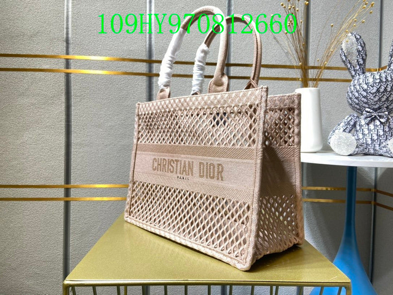 Christian Dior Luxury Bag - The Tote   266