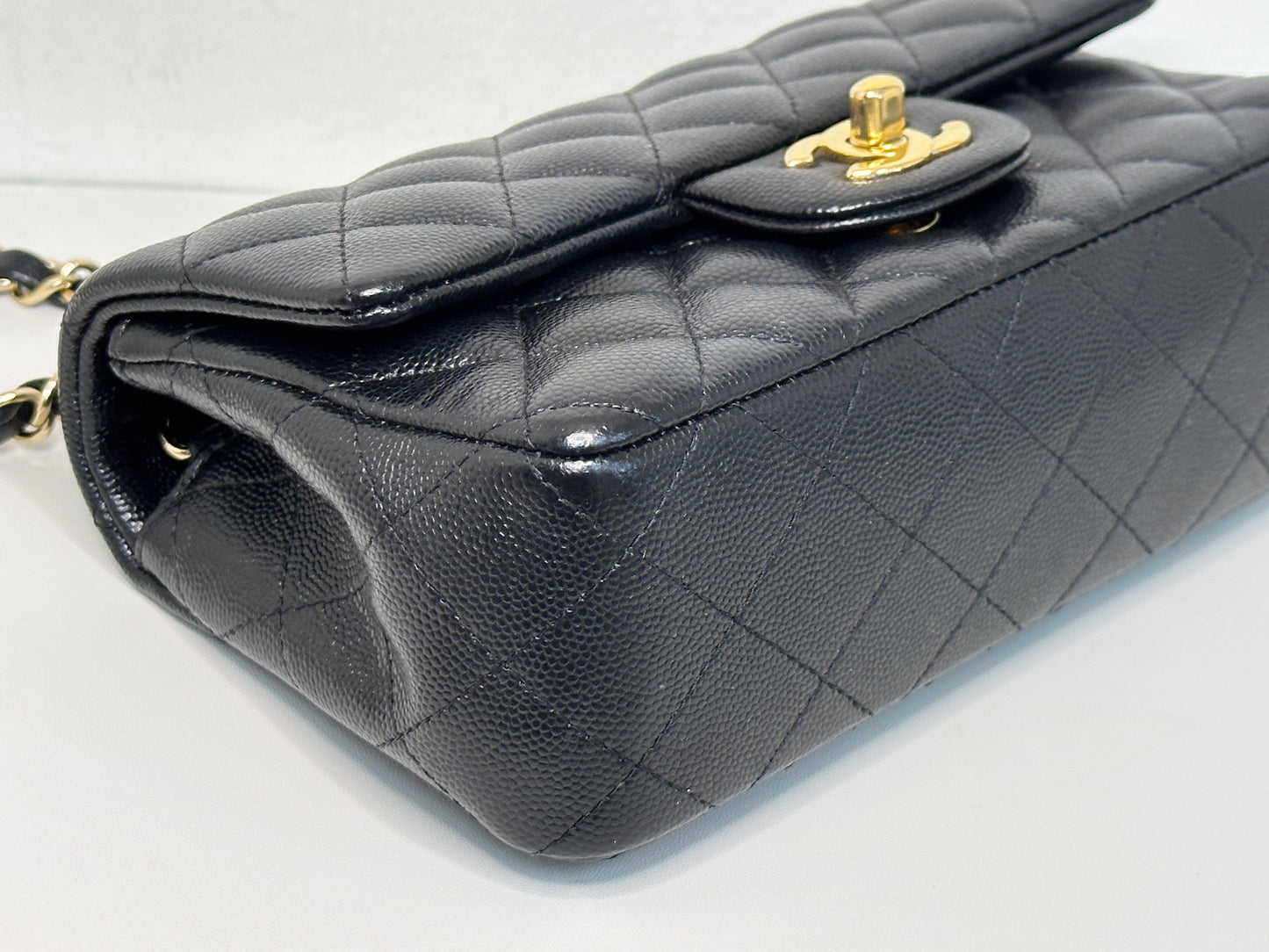 Chanel Caviar Quilted Mini Rectangular Flap black GHW 2449 holo card