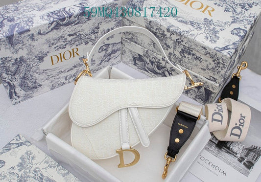 Christian Dior Luxury - The Tote   561