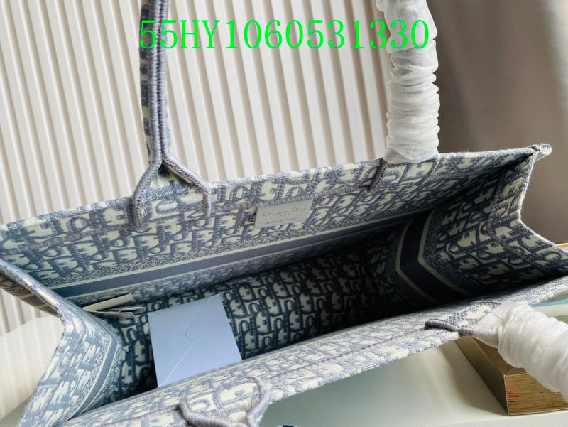 Christian Dior Luxury Bag - The Tote   258