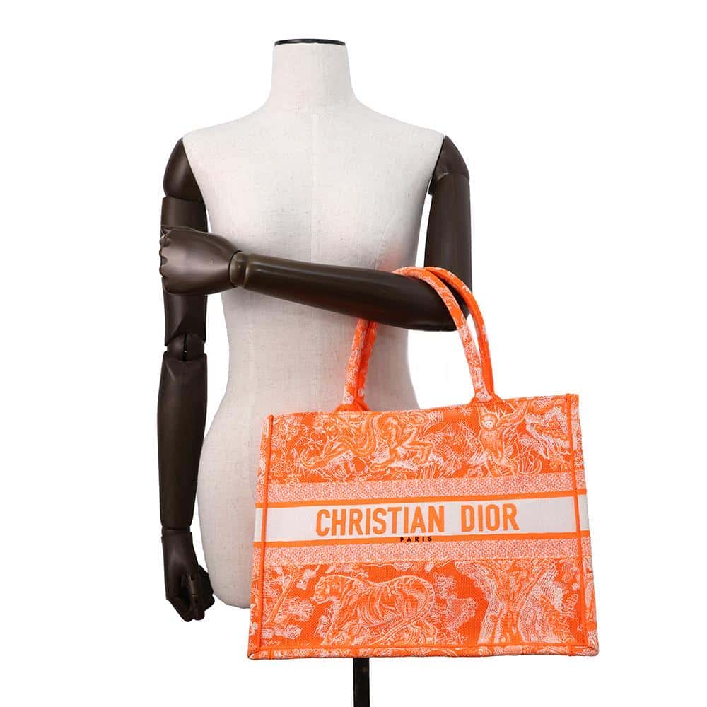 Dior Book Tote Toile de Jouy Orange/White M1296ZROC_M057 Canvas Size Medium