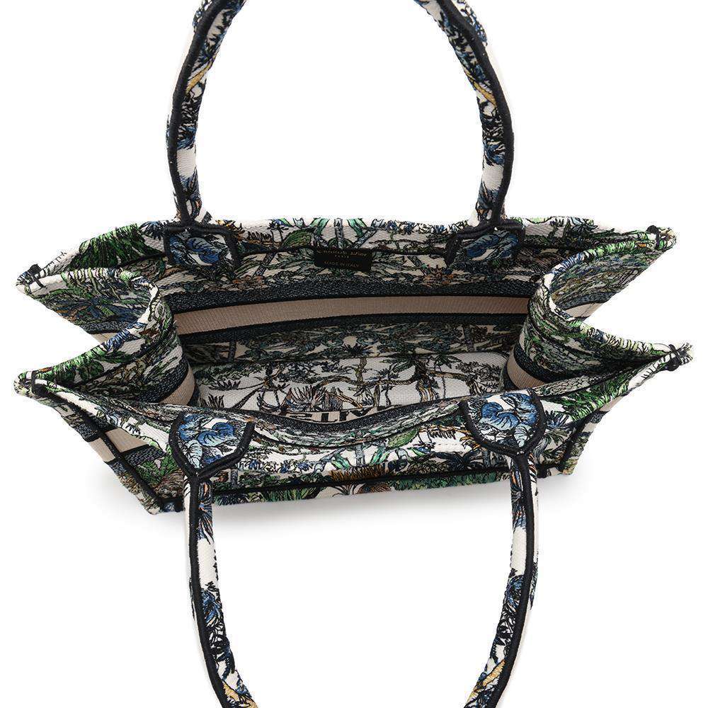 Dior Book Tote Etoile Duvoyage Green/Multicolor M1296ZEBN_M933 Canvas Size Medium