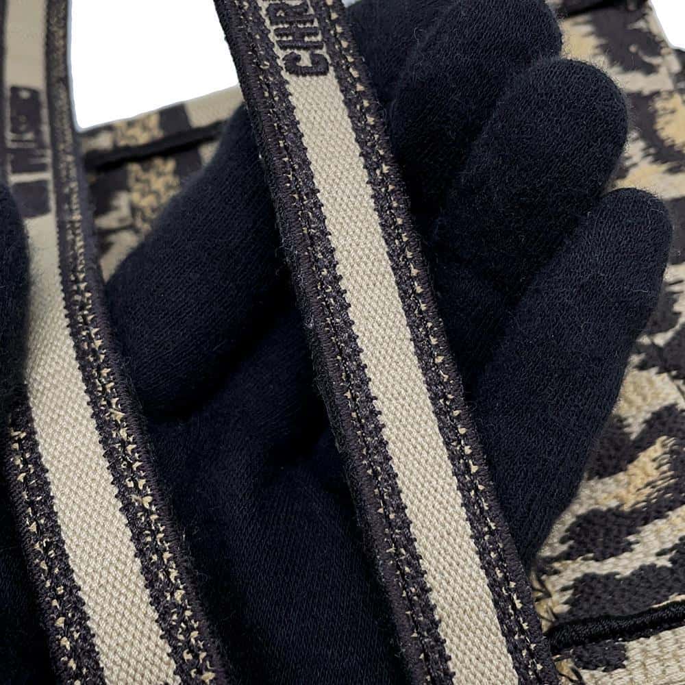 Dior Leopard Book Tote Mini Vertical Bag Beige/Black S5555CRHM Canvas