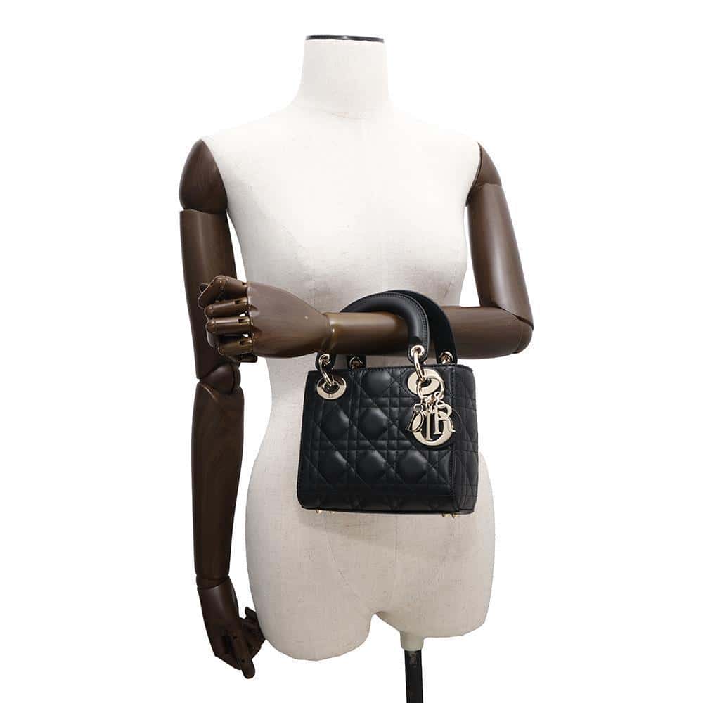 Dior Lady Dior BlackM0505ONGE_M900 Lambskin Size Mini