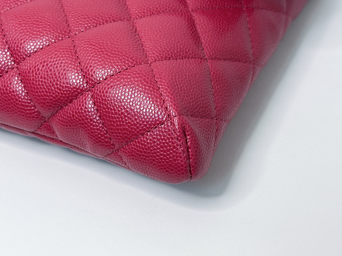 Chanel Flap Clutch Bag Red Caviar SHW 2645 holo card