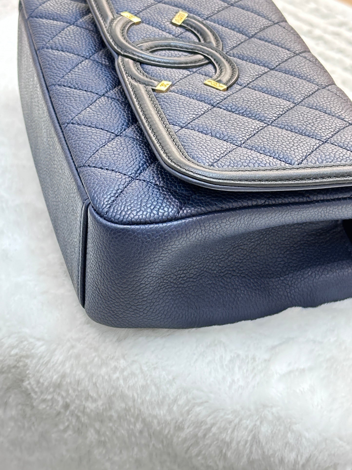 Chanel Caviar Quilted Small CC Filigree Flap Navy Black