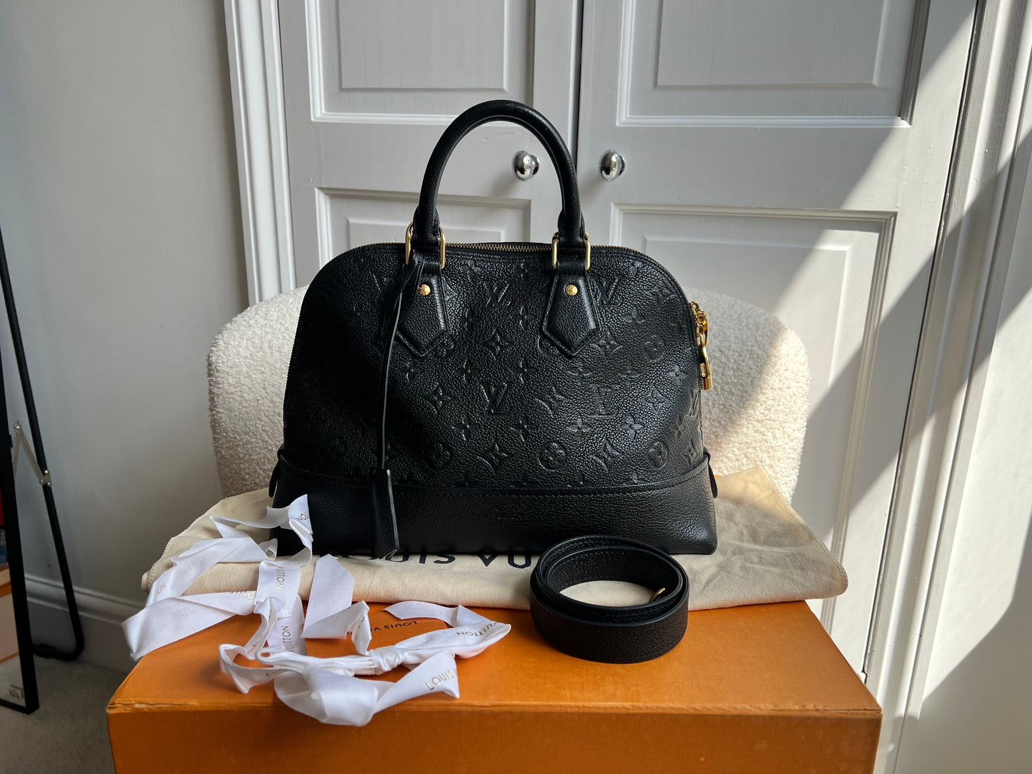 Louis Vuitton Alma PM Neo Black Empreinte