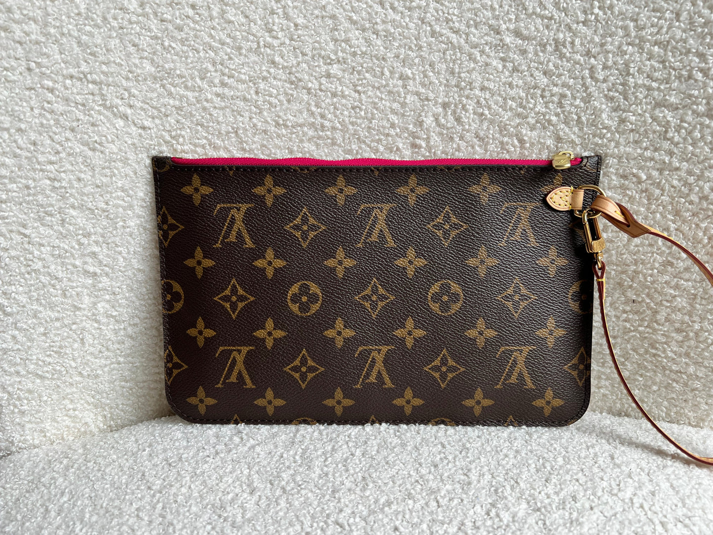 Louis Vuitton Pouch (from Neverfull MM) in Monogram