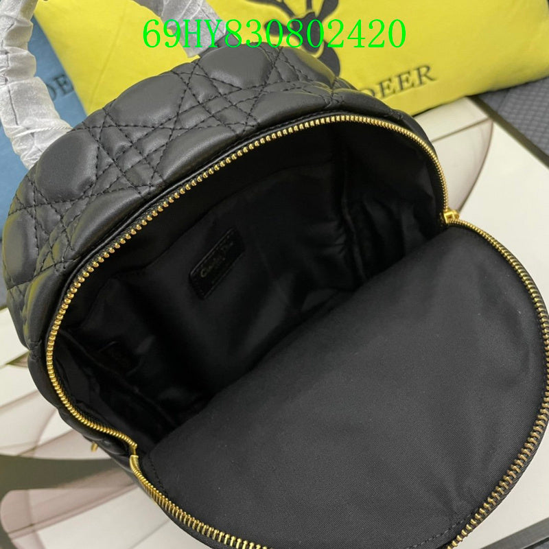 Christian Dior Luxury - The Tote   745