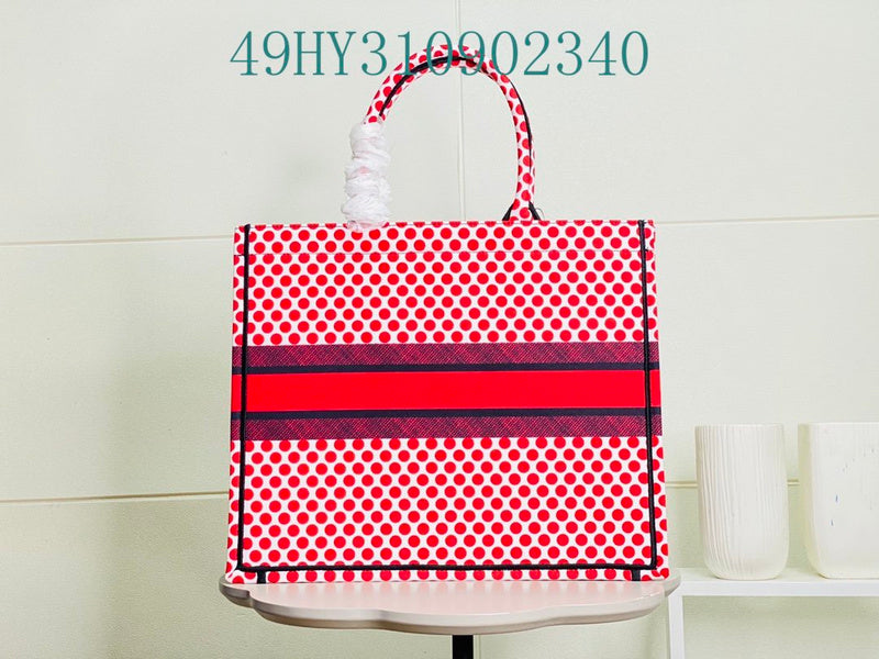 Christian Dior Luxury - The Tote   358