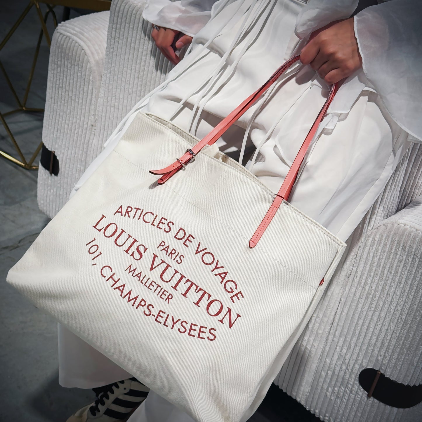 Louis Vuitton Articles De Voyage Cabas Tote GM TWS