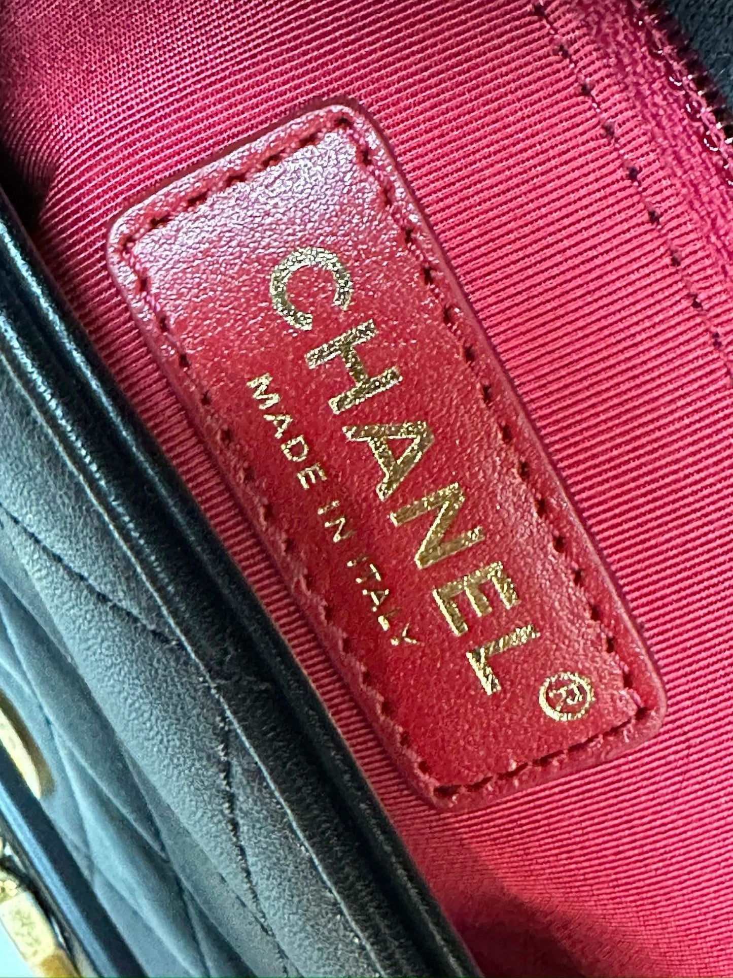 Chanel Calfskin Quilted Small Enchained Flap Black 2955 holo card