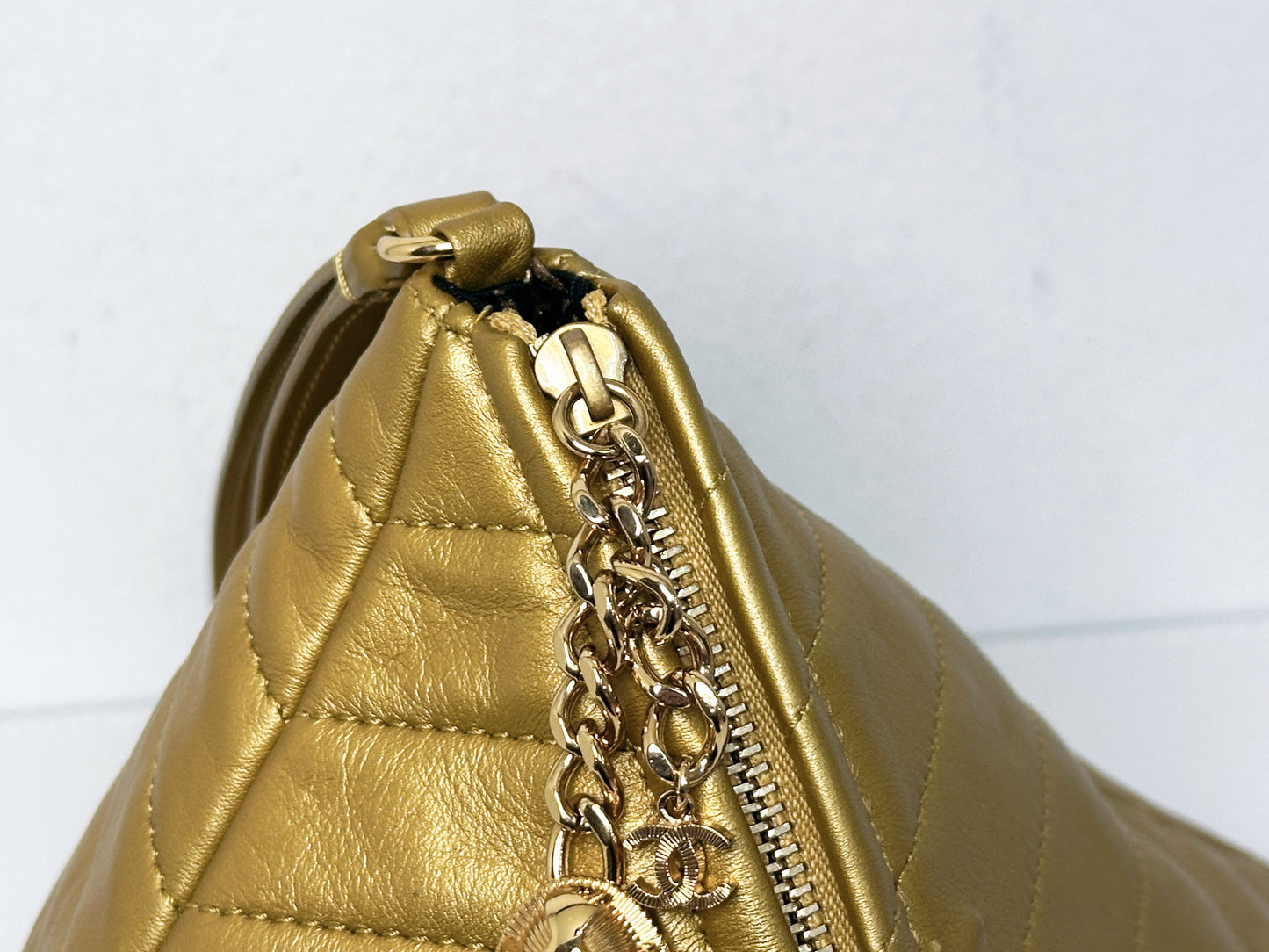 Chanel Gold Pyramid Leather Clutch Golden 2831 holo