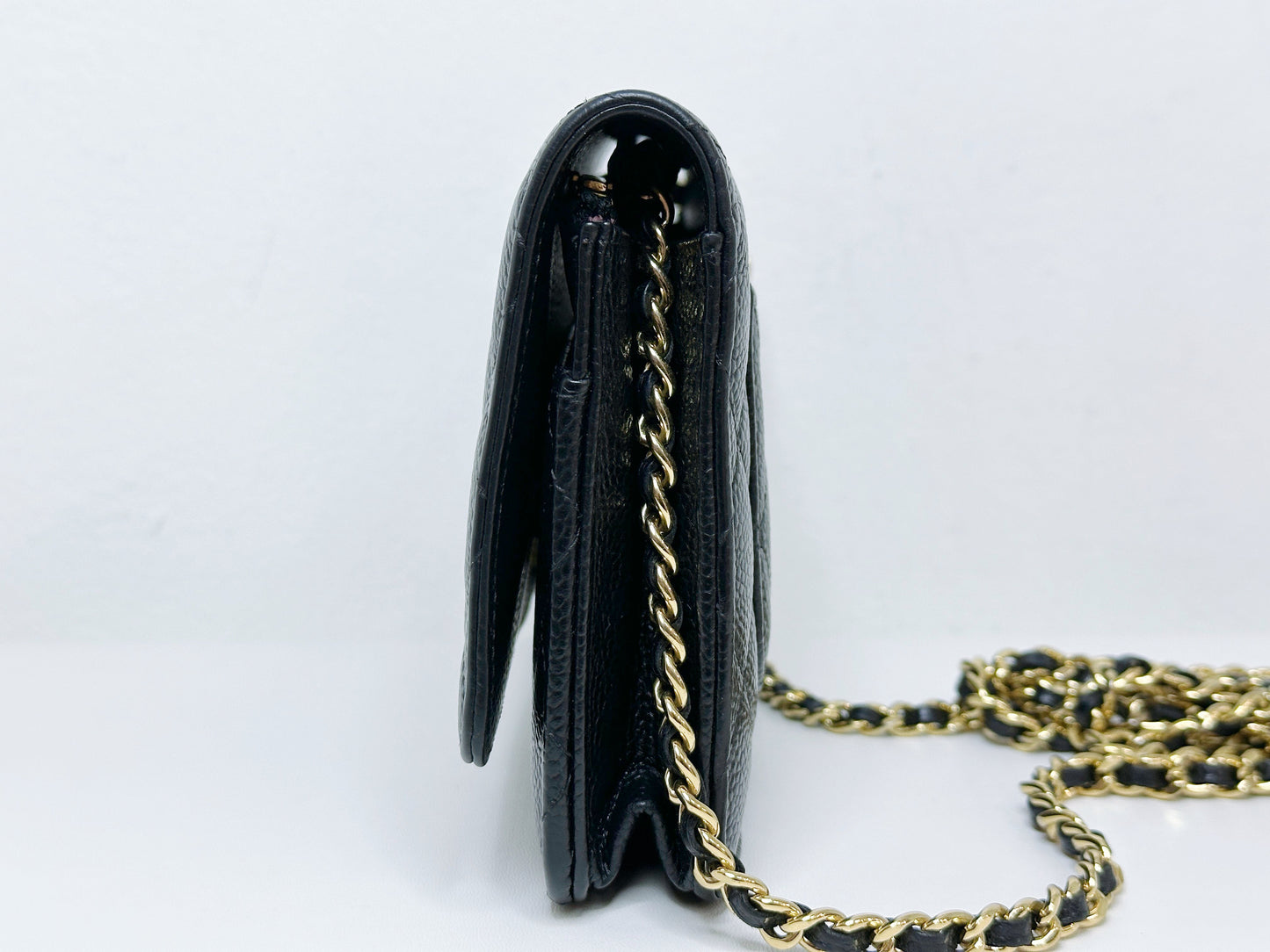 Chanel Classic Wallet on Chain Caviar Black GHW 2859 Holo card