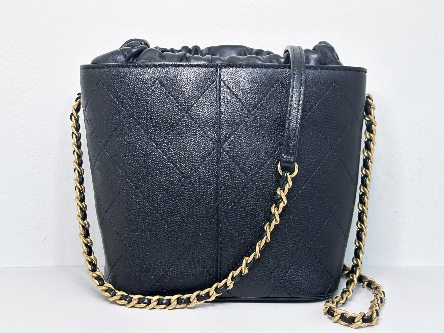 Chanel Drawstring Bucket Bag Quilted Black Caviar Aged Gold Hardware 3088 holo card