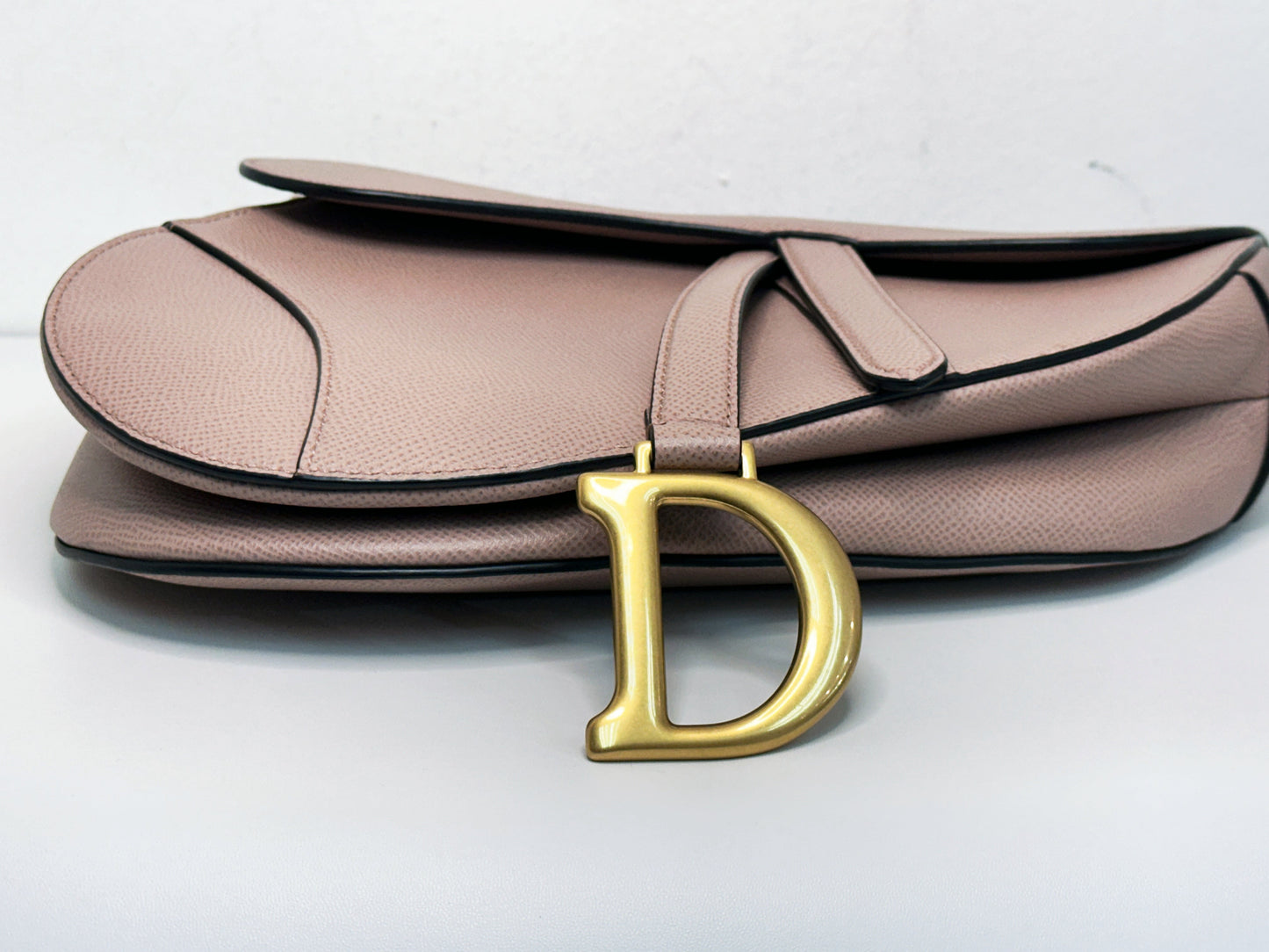 Christian Dior Saddle Bag with Strap Golden Saddle Nude Brush Grained Calfskin 2023 year
