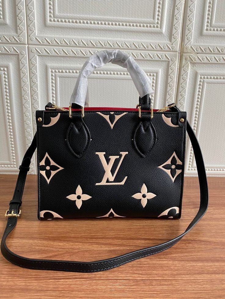LOUIS VUITTON ON-THE-Go PM