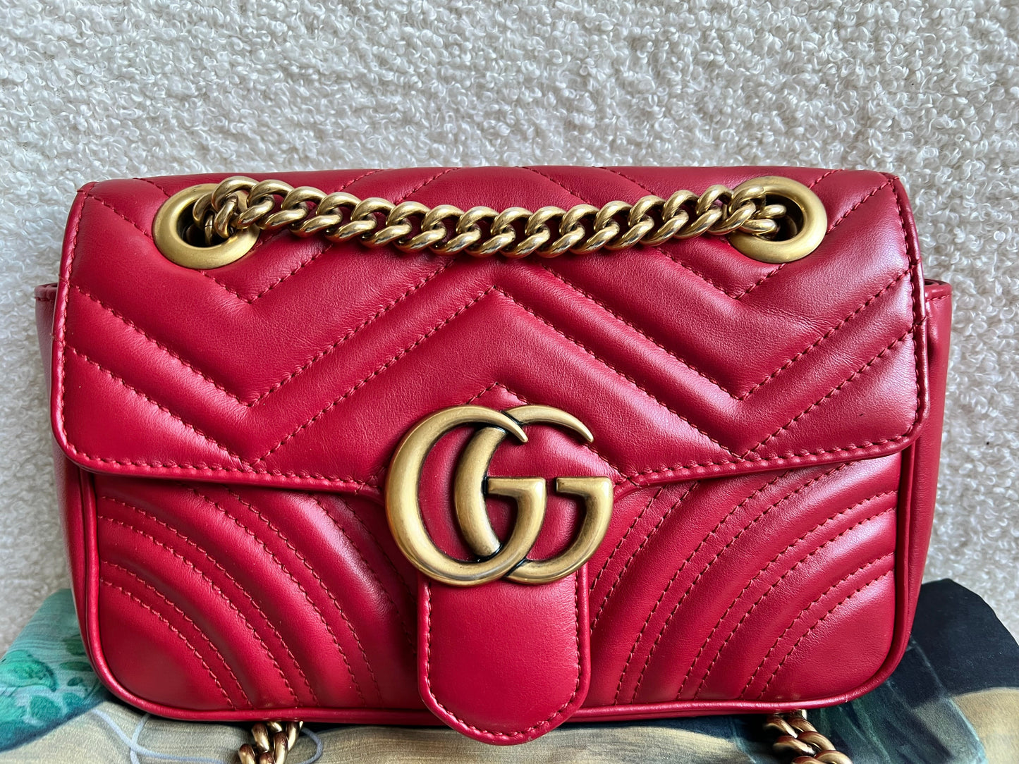 Gucci GG Hibiscus Red Marmont Mini Shoulder Bag (RRP £1,890)