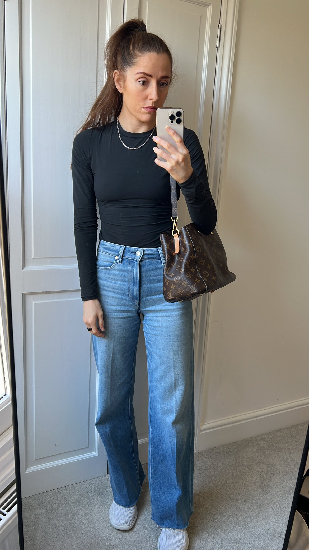 Louis Vuitton Montaigne MM in Monogram Canvas (RRP £1910)