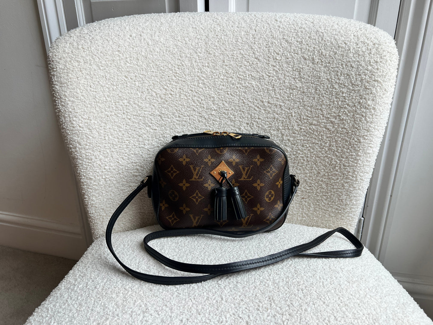 Louis Vuitton Saintonge Black and Monogram