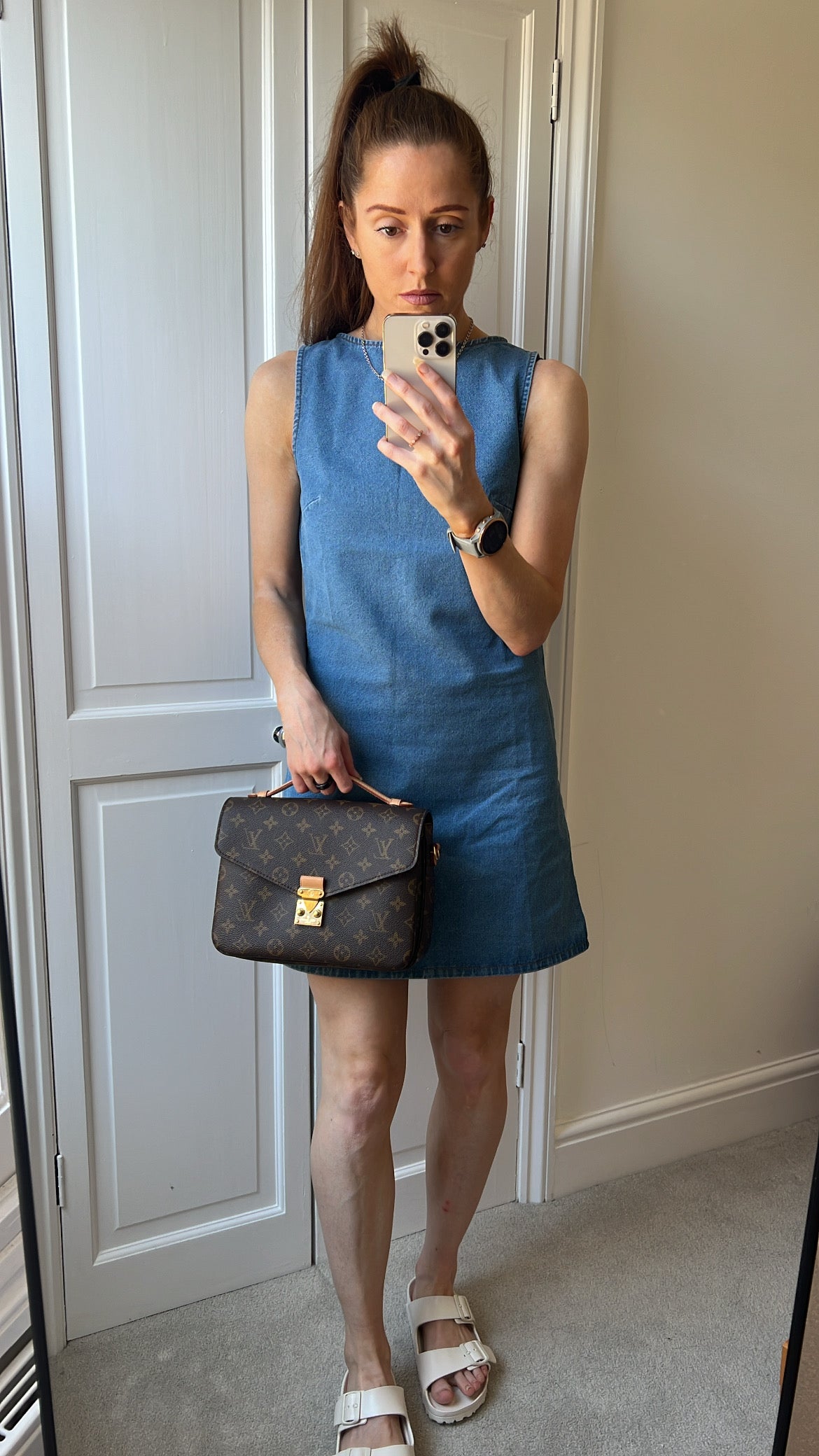 Louis Vuitton Pochette Metis Monogram (RRP £2000)