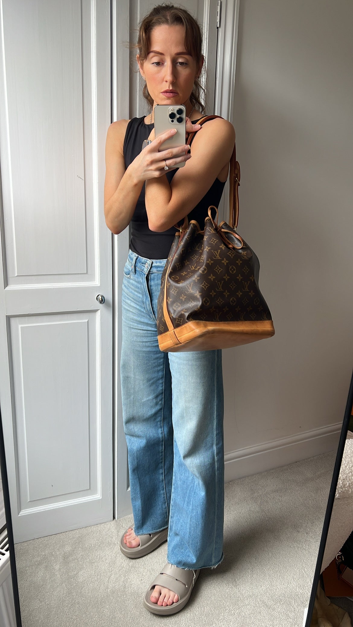 Louis Vuitton Noe GM Bucket Bag Monogram