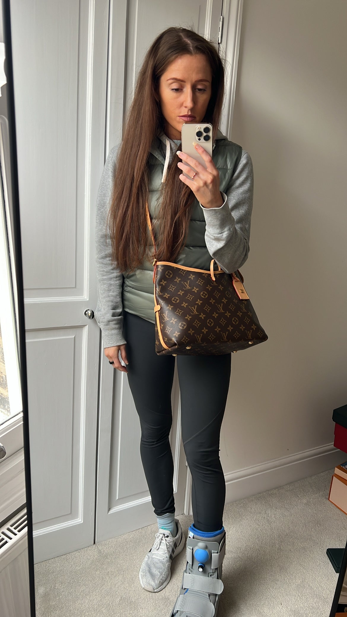 Louis Vuitton Carryall PM Monogram Canvas (RRP £2110)