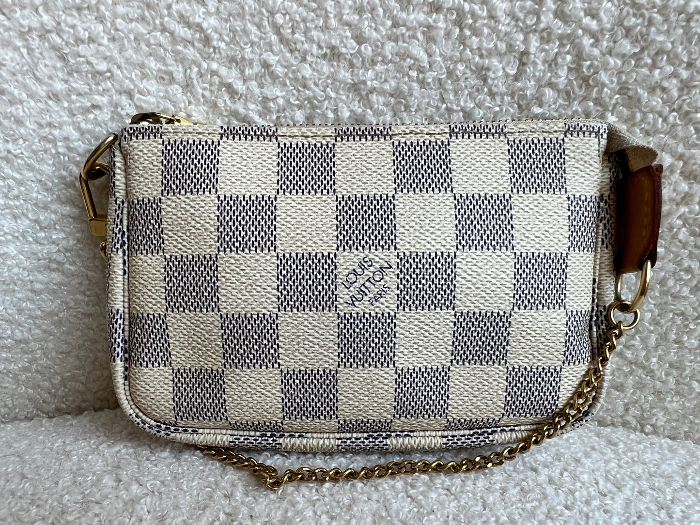 Louis Vuitton Damier Azur Mini Pochette Accessoires (RRP £530)