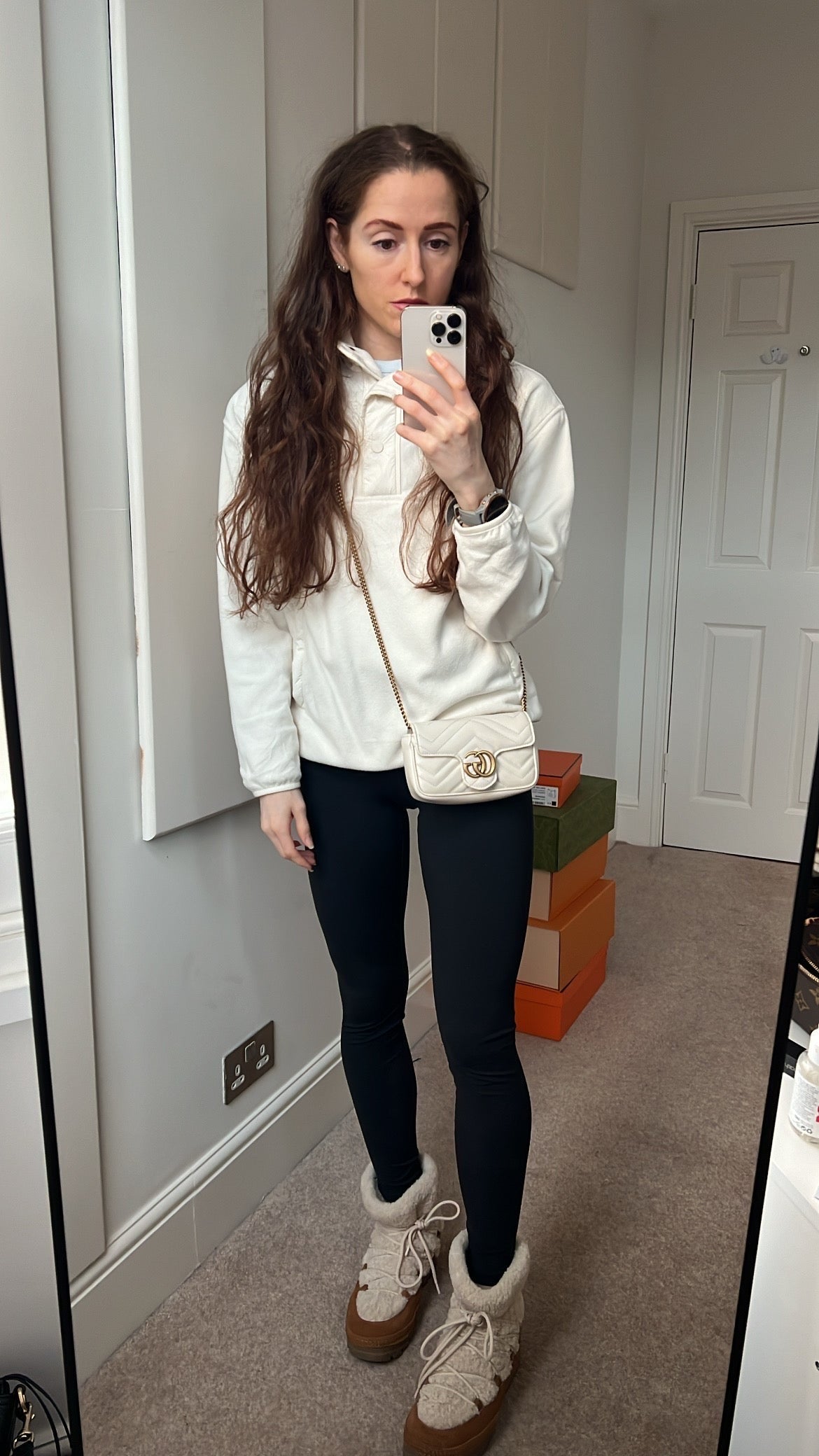 Gucci GG White Marmont Super Mini Shoulder Bag (RRP £1080)