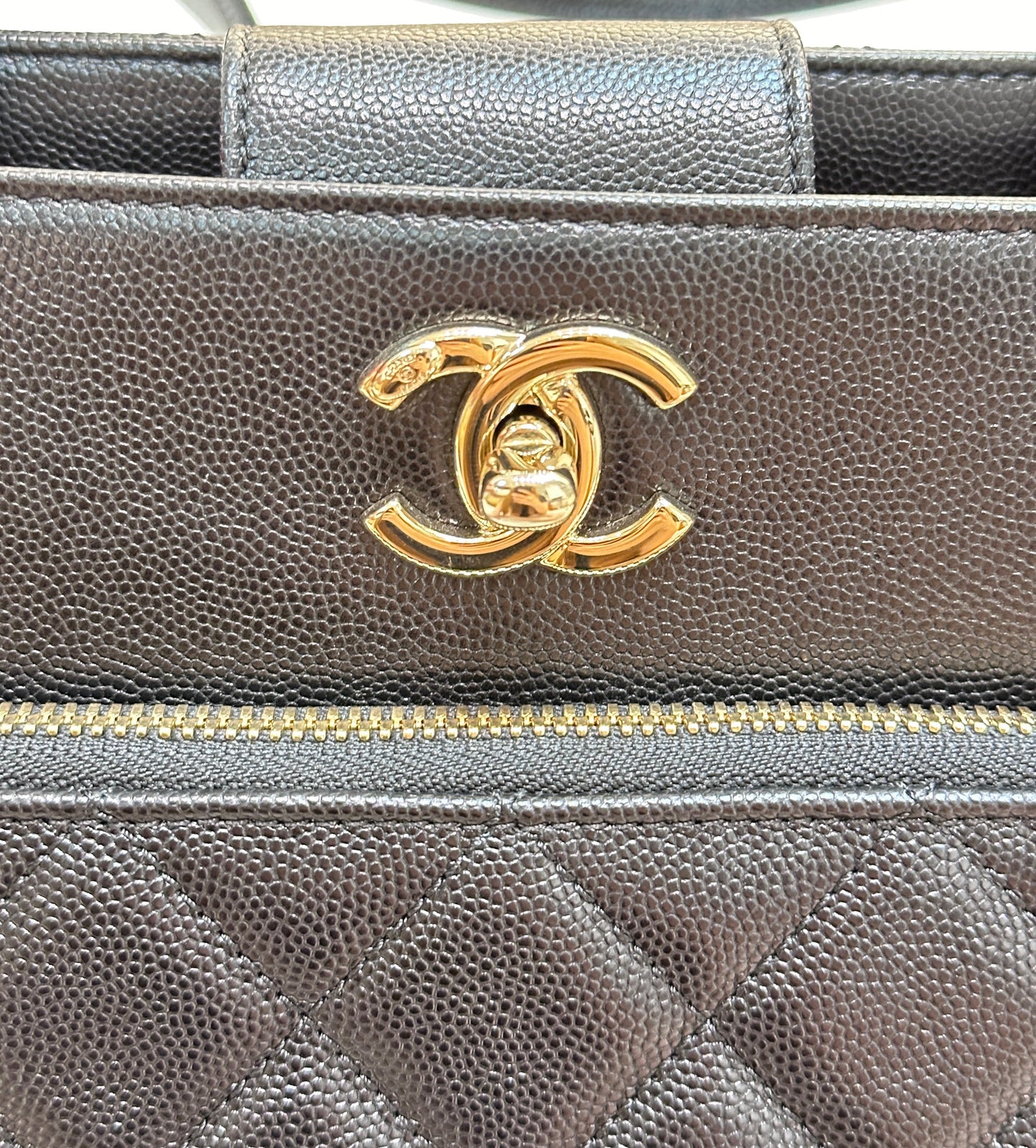 CHANEL Business Affinity Shopping Tote Caviar Black GHW