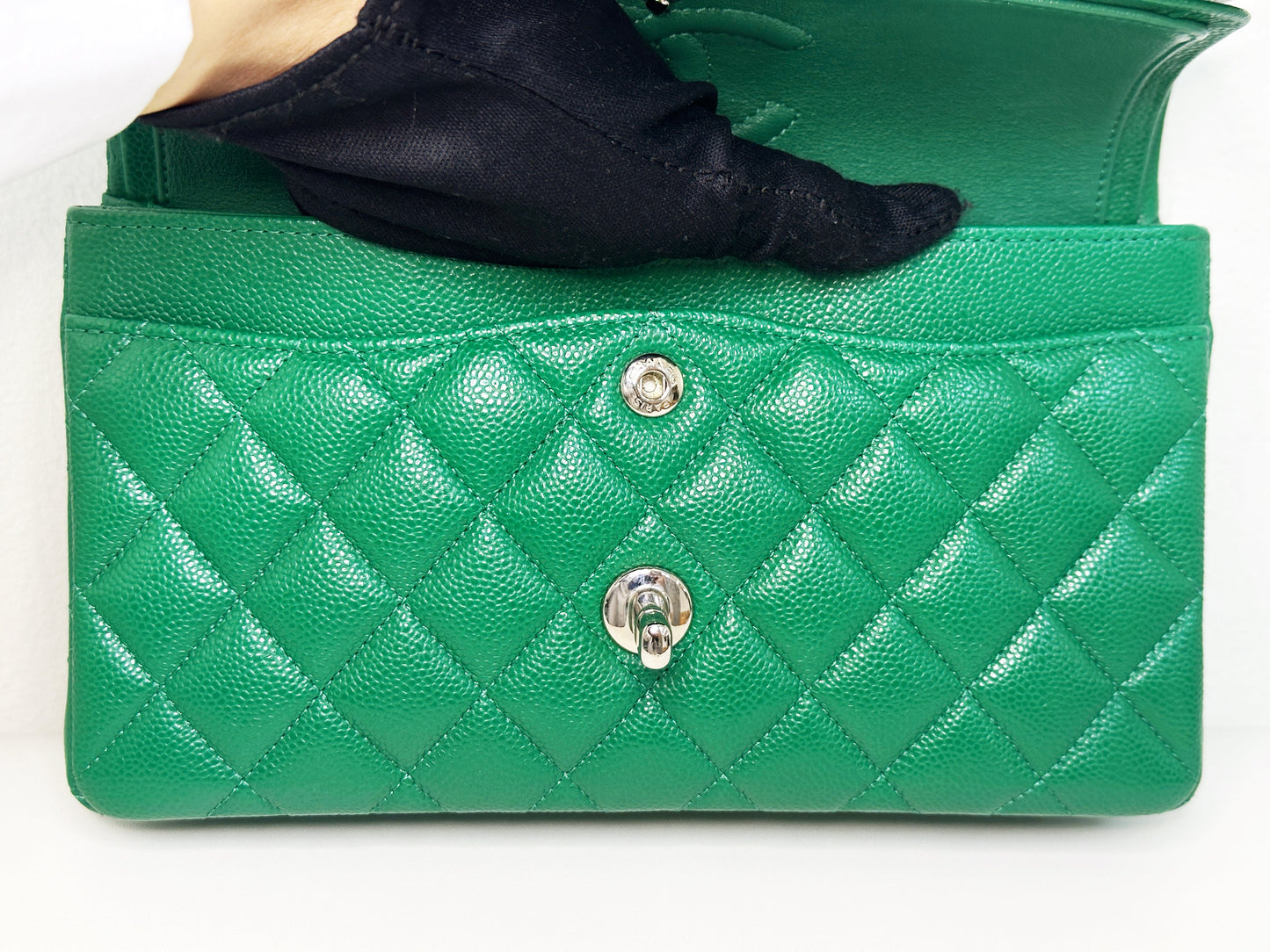 CHANEL 20B Green Classic Small Double Flap Bag SHW 3050 holo card