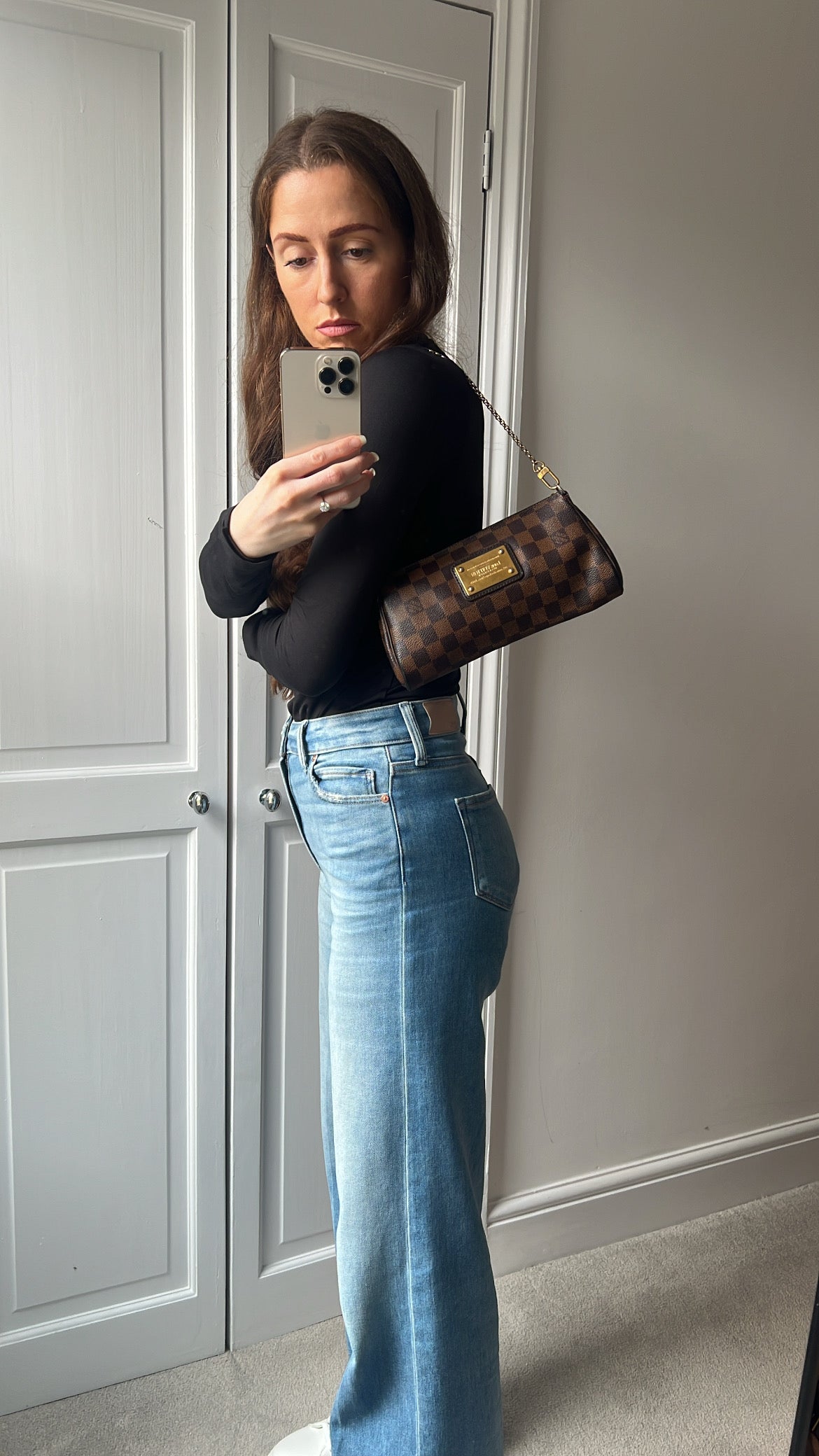 Louis Vuitton Eva Clutch Damier Ebene