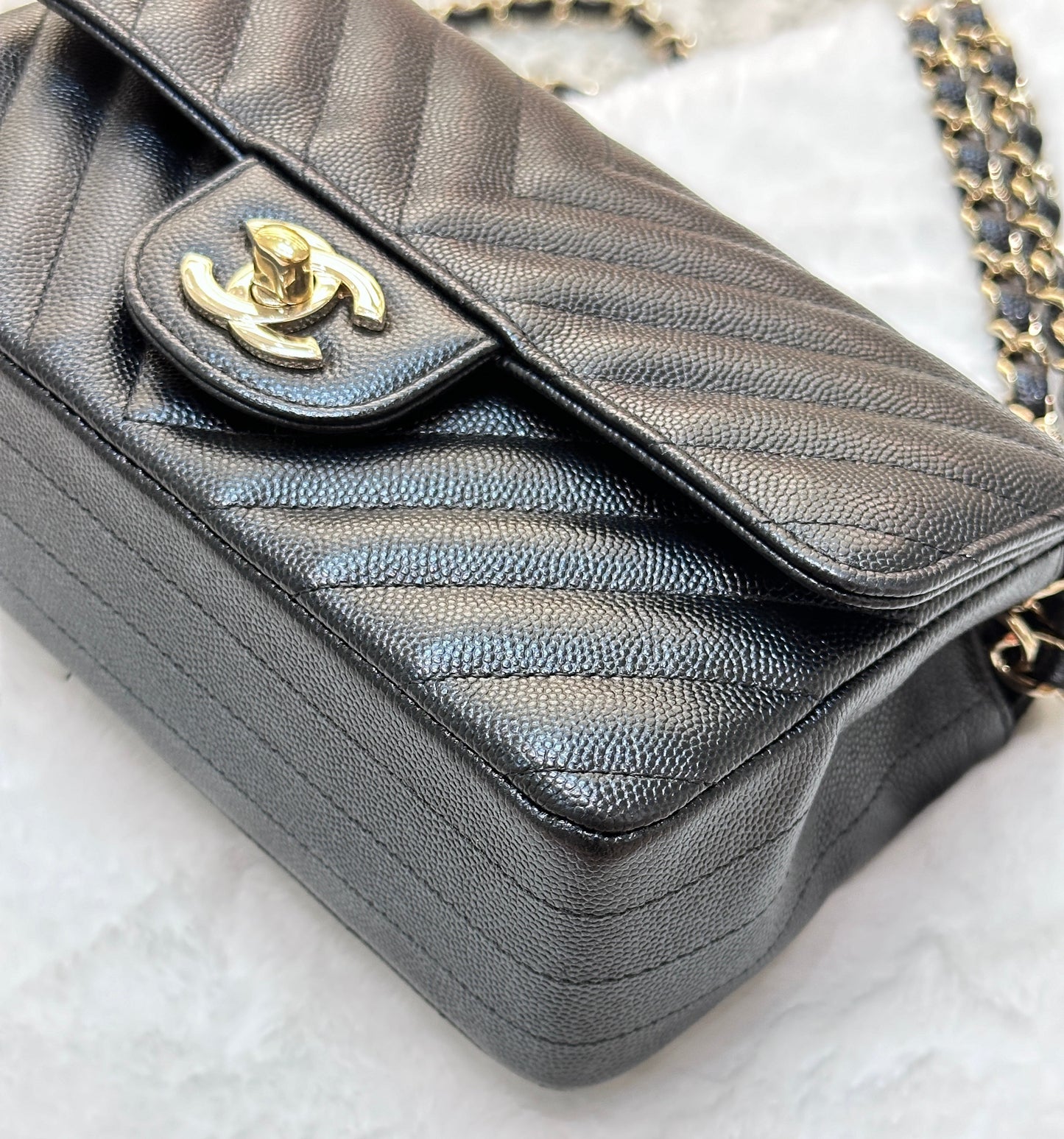 Chanel Mini Flap Bag Chevron Caviar Black GHW