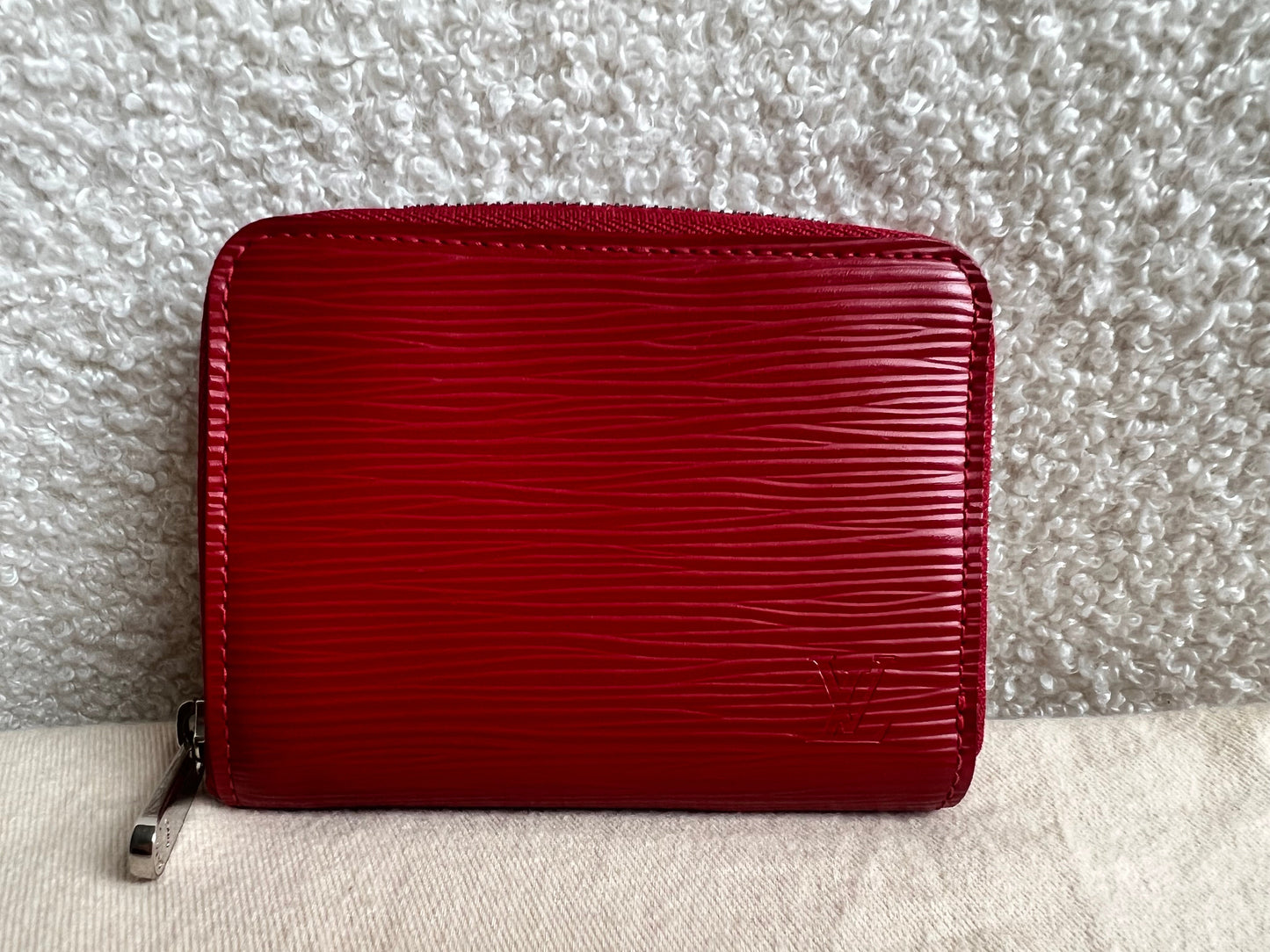 Louis Vuitton Zippy Coin Purse in Red Epi (RRP £390)