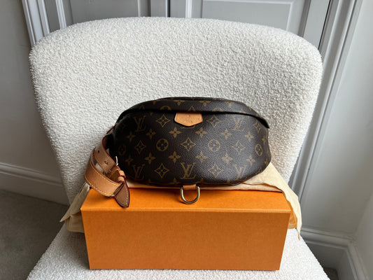 Louis Vuitton Bumbag in Monogram Canvas
