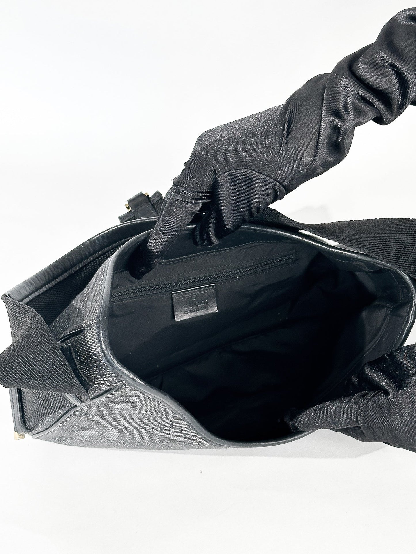 Gucci GG Canvas Jackie Shoulder Bag