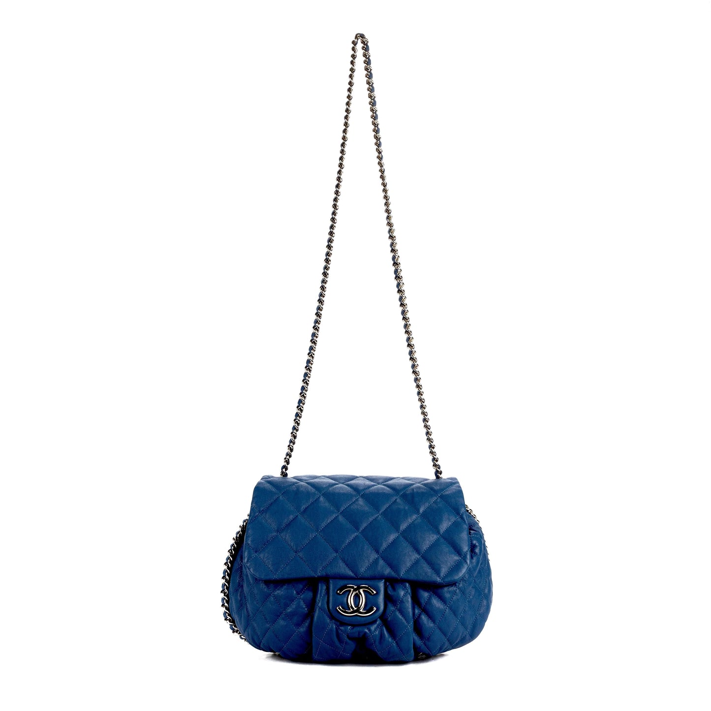 CHANEL CHAIN AROUND QUILTED LAMBSKIN MEDIUM FLAP BAG