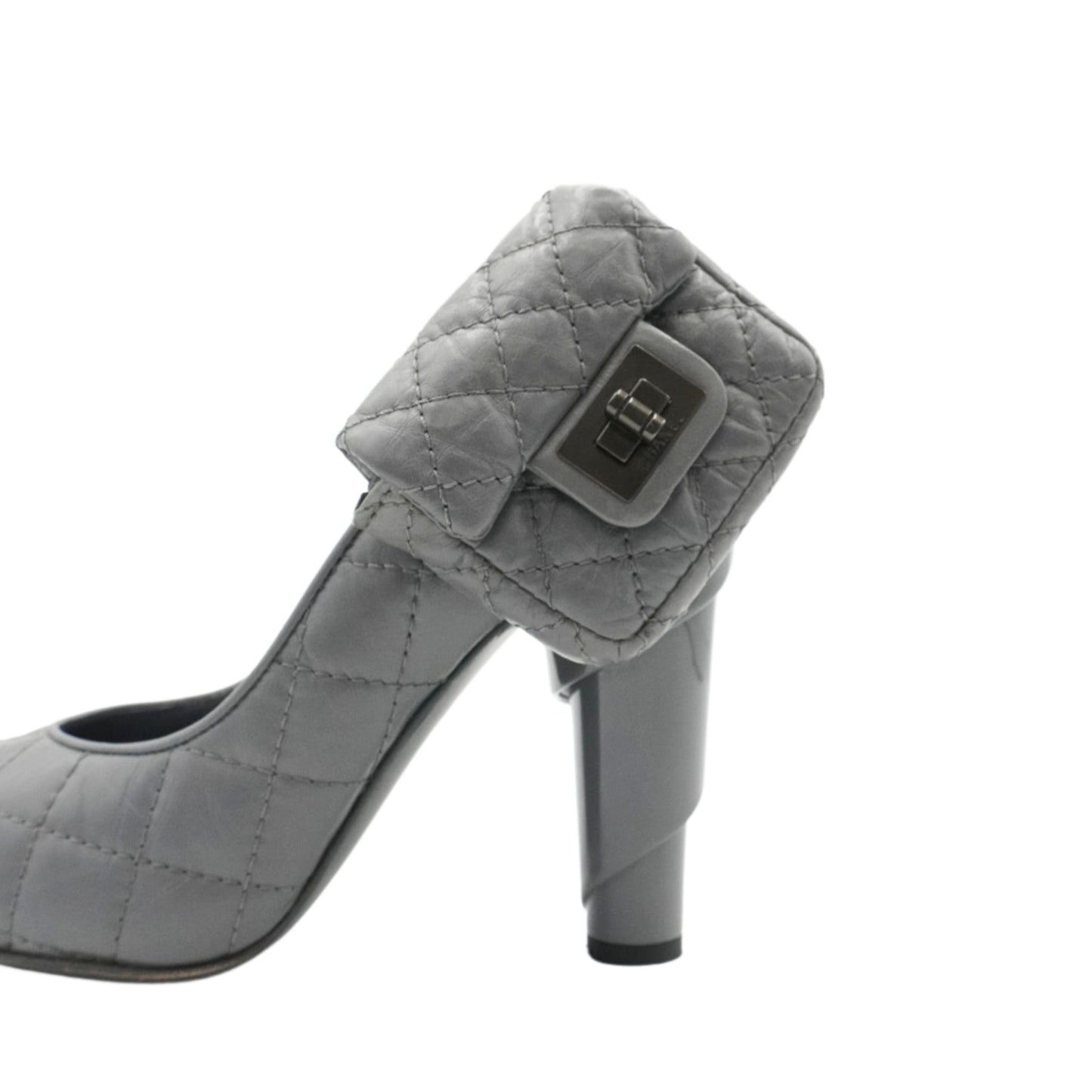 Chanel 'Reissue Pouch' Pumps - Women's 34