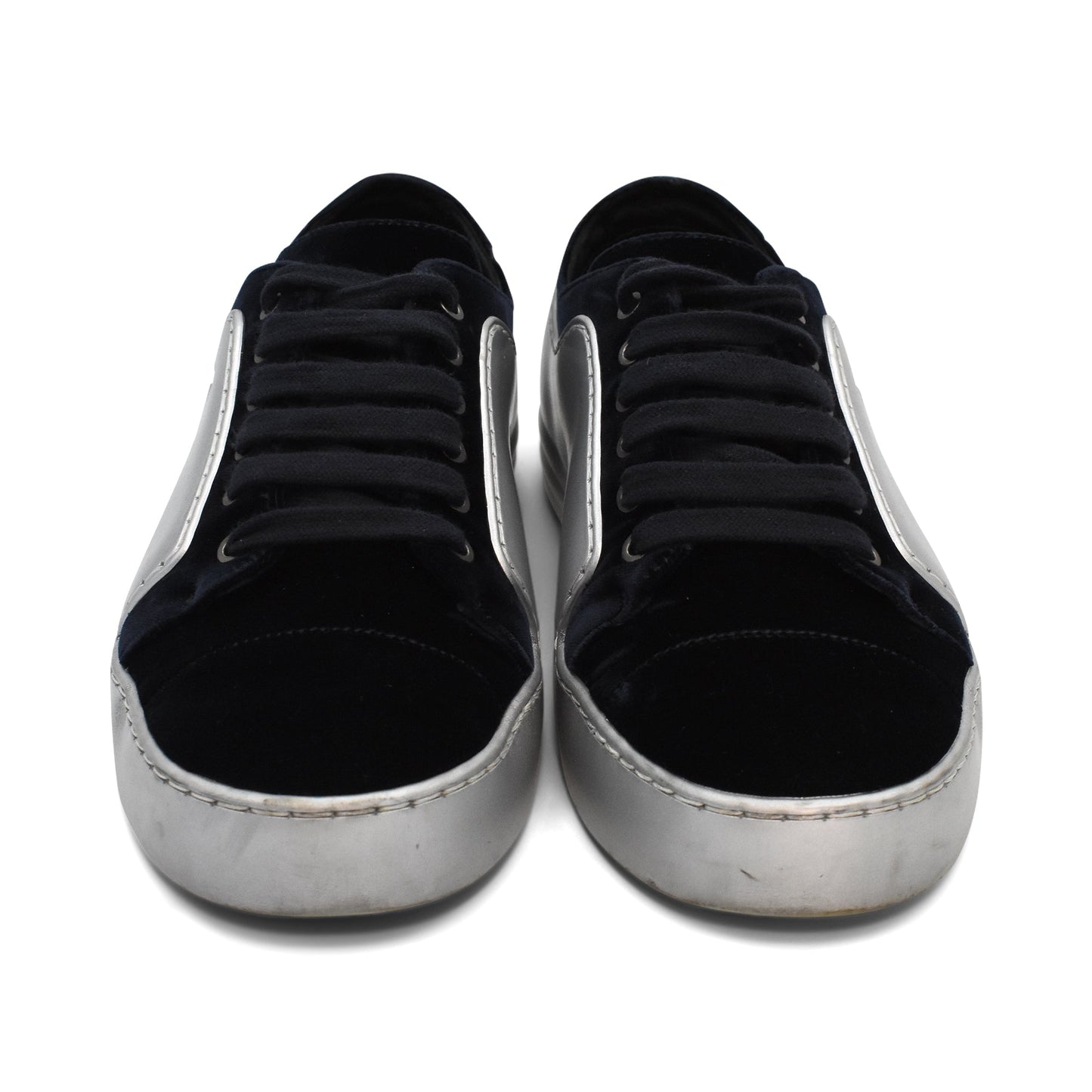 Chanel '2017 CC Logo' Sneakers - Women's 38