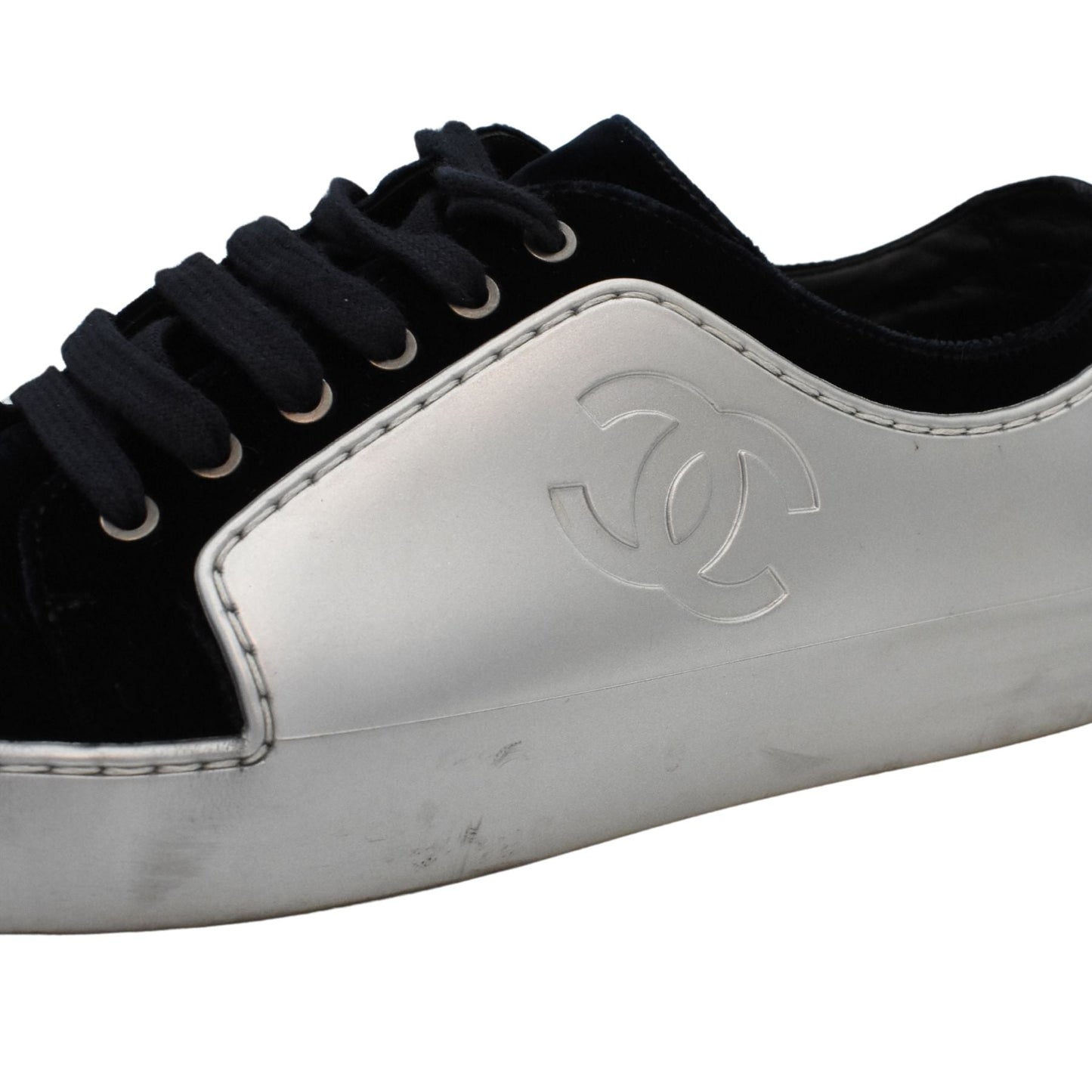 Chanel '2017 CC Logo' Sneakers - Women's 38