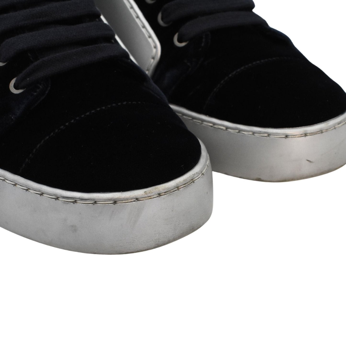 Chanel '2017 CC Logo' Sneakers - Women's 38