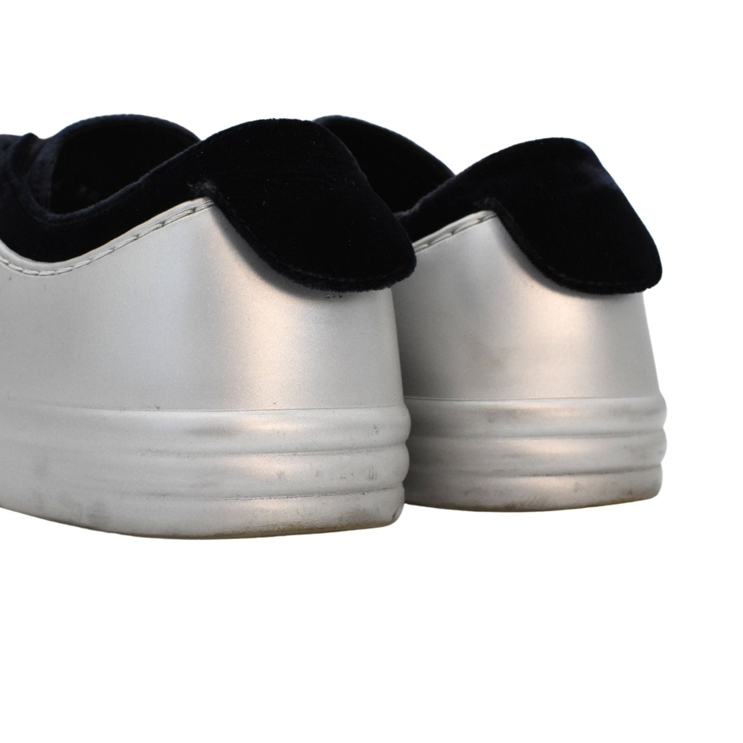 Chanel '2017 CC Logo' Sneakers - Women's 38