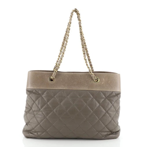 CHANEL GREIGE QUILTED DISTRESSED LEATHER CHAIN TOTE BAG