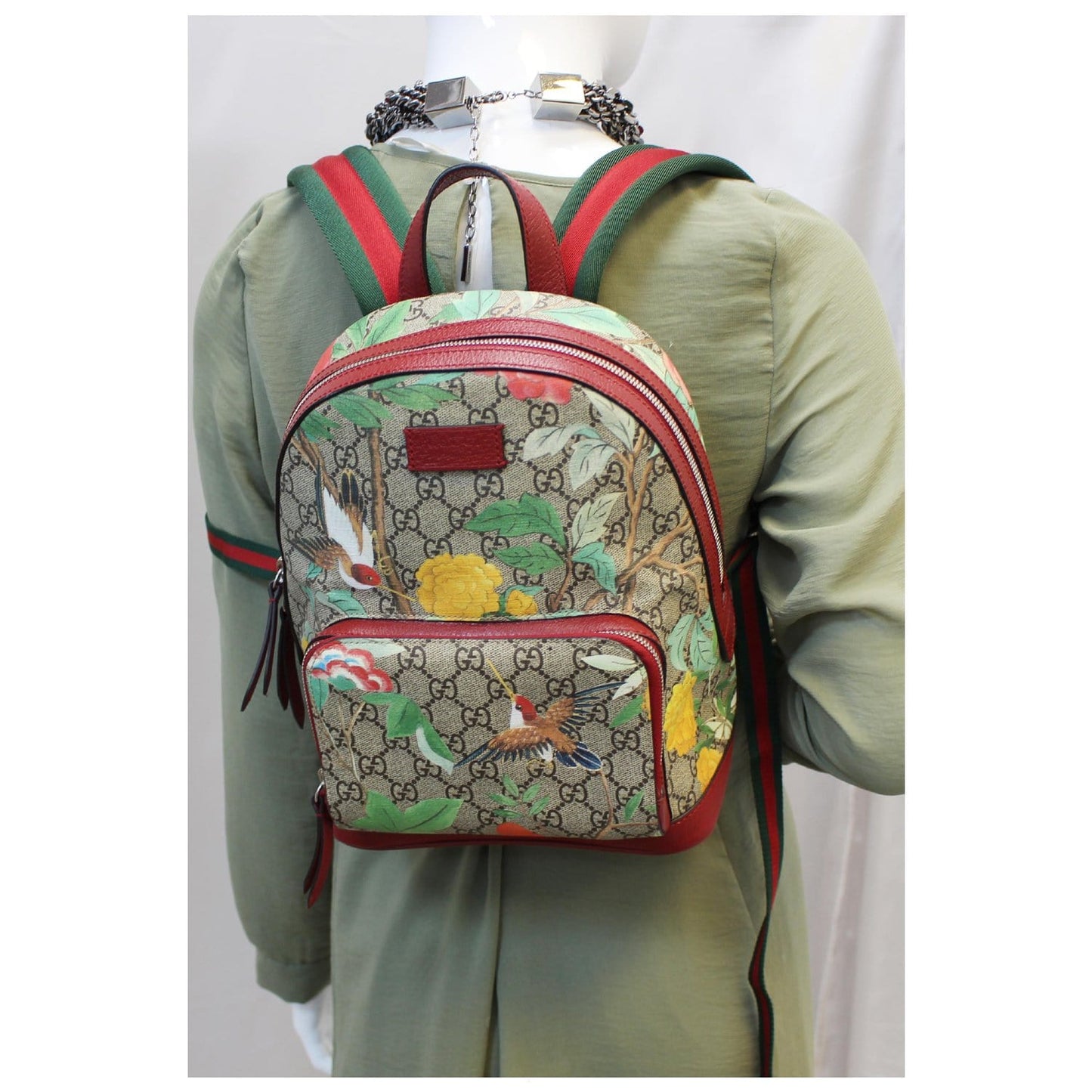 GUCCI GG Supreme Monogram Tian Animal Print Backpack 427042