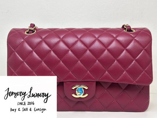 CHANEL MEDIUM 21A CLASSIC DOUBLE FLAP BAG LAMBSKIN DARK RED LGHW ULLK microchip