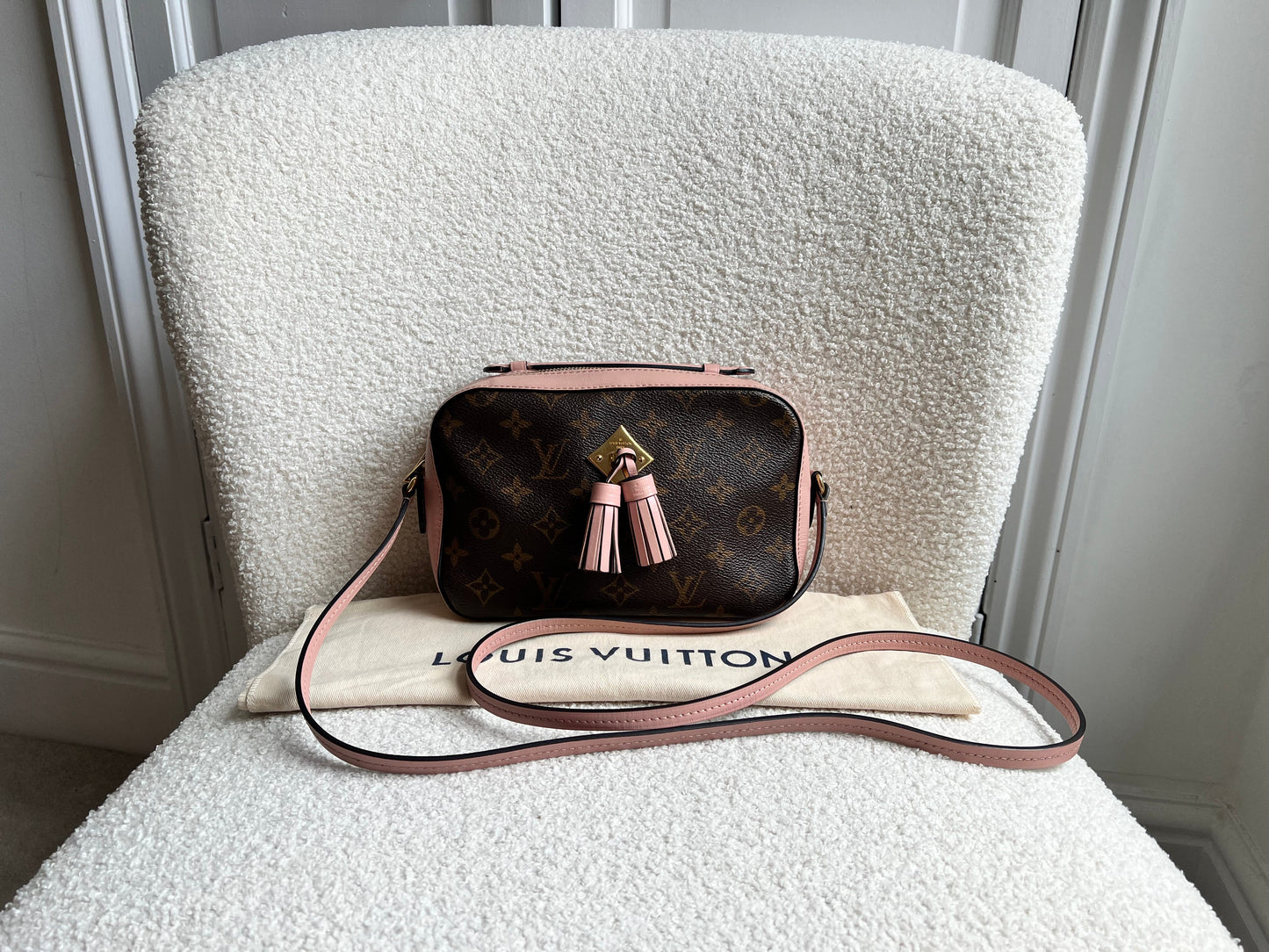 Louis Vuitton Saintonge Monogram Rose Poudre