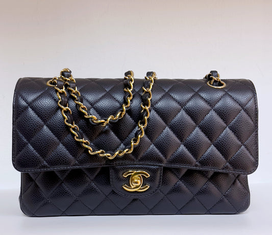 Chanel Medium Classic Quilted Caviar Double Flap Bag Black 2022 year Microchip (There is a slight crack on the inner buckle)