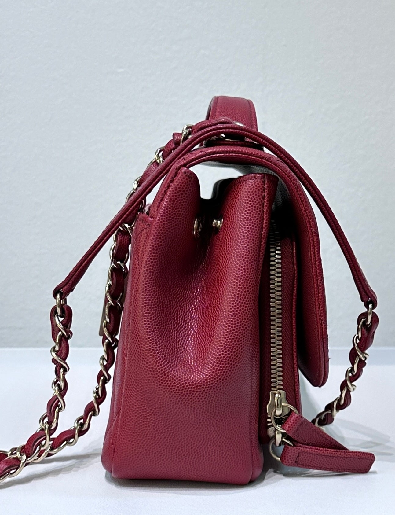 CHANEL Small Business Affinity Bag Red