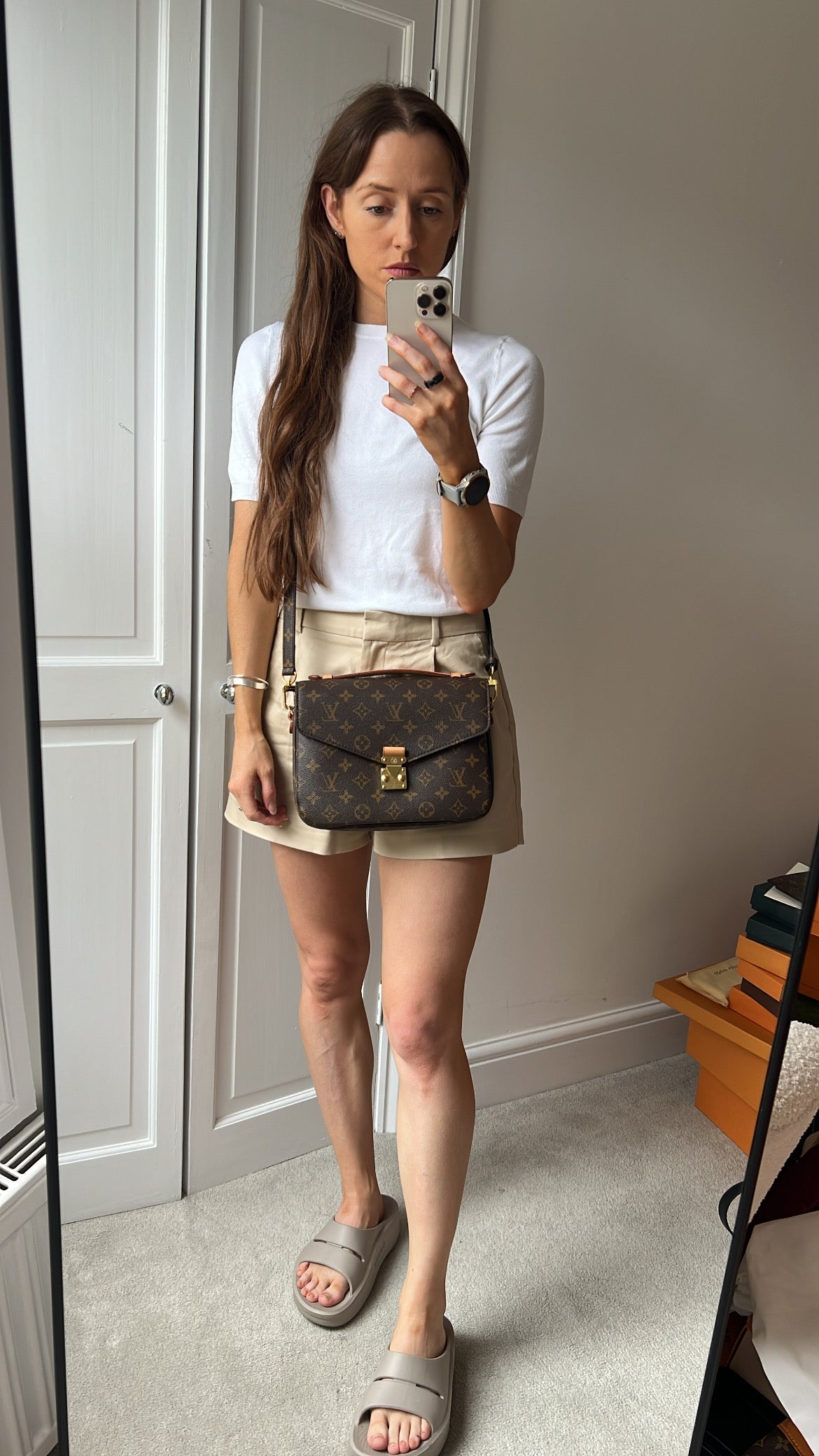 Louis Vuitton Pochette Metis Monogram (RRP £2,020)